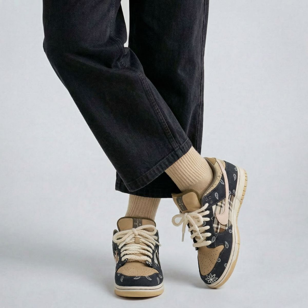 Rope laces for Nike x Travis Scott SB Dunk sneakers by Kicks Shoelaces