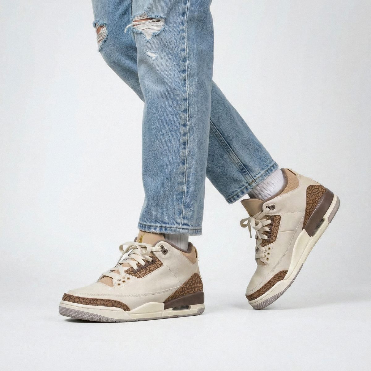 Replacement laces for Nike Air Jordan 3 Retro Palomino Orewood Brown, flat shoelaces by Kicks Shoelaces”