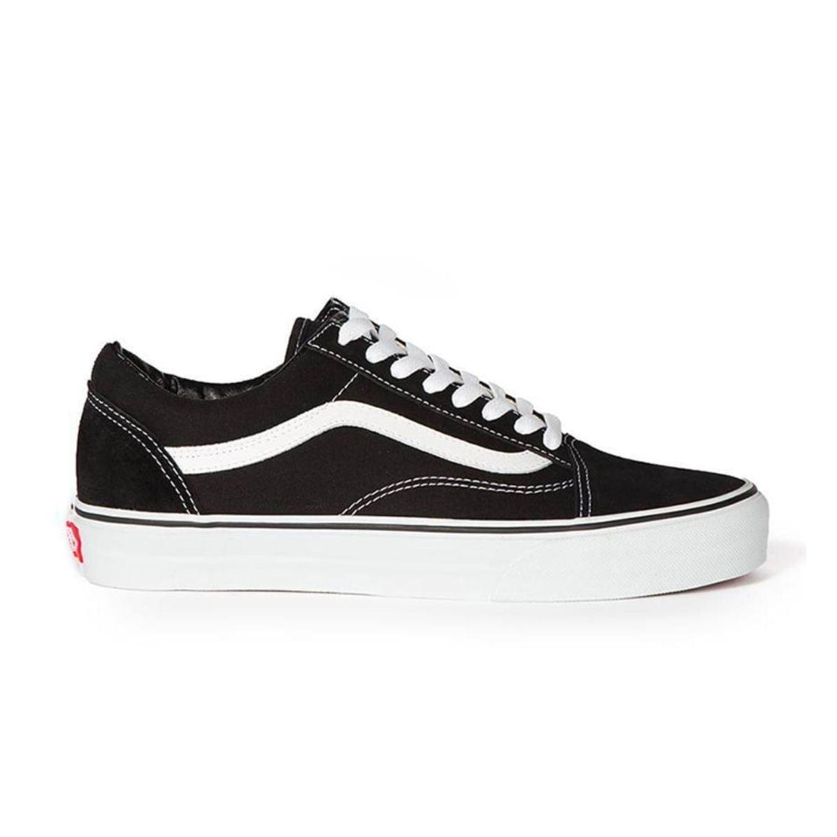 Vans Old Skool sneakers with white replacement laces by Kicks Shoelaces